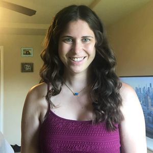 Meet your Posher, Lainie